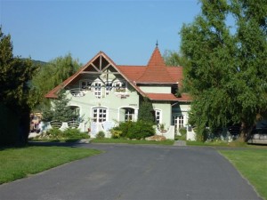 House Hungary