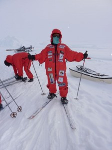 Arctic Mummy on Skis 300311