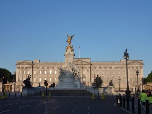 London MoonWalk 2011 - Buckingham Palace